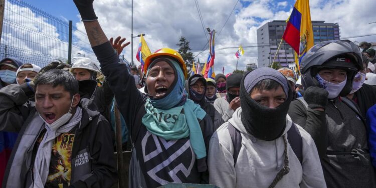 Indígenas de Ecuador, protestas. Foto El Comercio Perú.