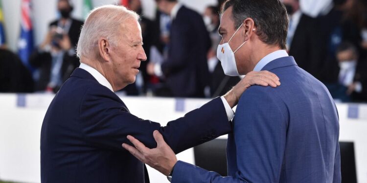 Presidente de EEUU, Joe Biden y su homólogo de Espala Pedro Sánchez. Foto de archivo.