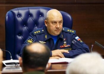 Sergey Surovikin estará a cargo del Grupo de Fuerzas del Sur (SGF), que desempeña un papel clave en la ofensiva en el Donbás. Twitter @mod_russia