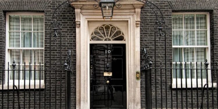 Downing Street. Foto de archivo.