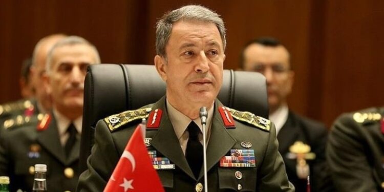 El ministro de Defensa turco, Hulusi Akar. Foto de archivo.