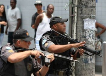 Policias Brasil. Foto agencias.
