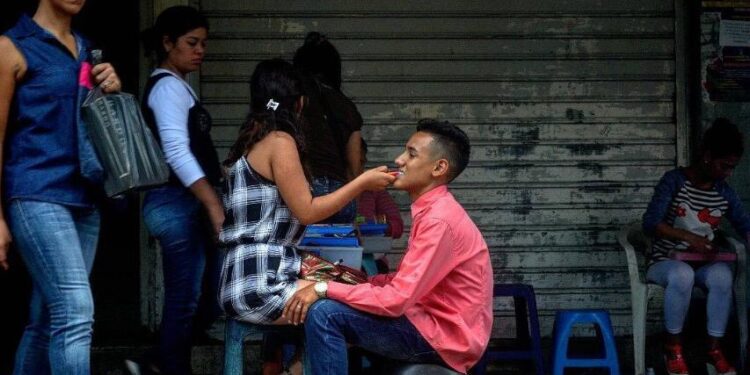 Prácticas ilegales de ortodoncia en Venezuela. Foto de archivo.