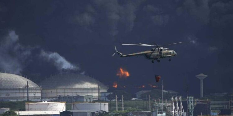 Incendio, Matanzas Cuba. Foto agencias.