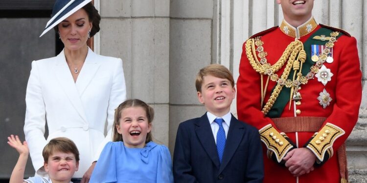 Príncipe Guillermo y familia. Foto: AFP
