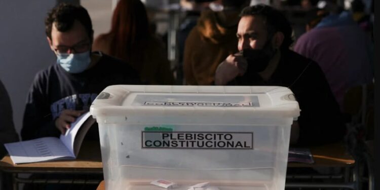 Chile, plebiscito constitucional. Foto agencias.