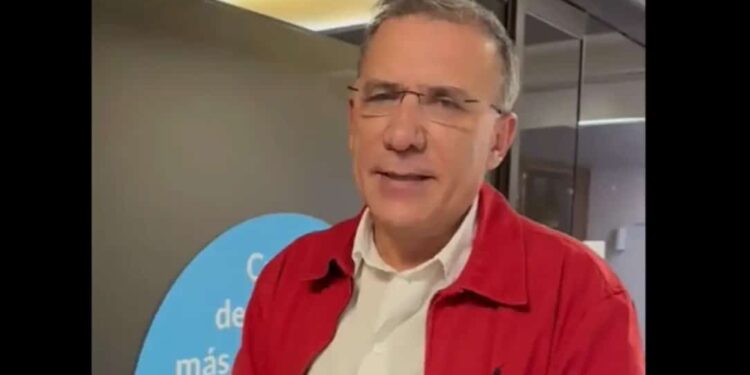 El senador Roy Barreras, presidente del Congreso colombiano. Foto captura de video.