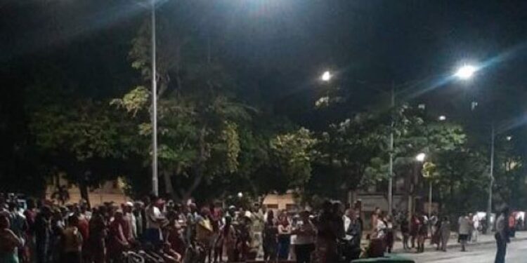 Protestas en Cuba, apagones. Foto agencias.