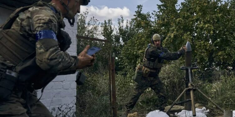 Tropas rusas se retiran del bastión de Limán para evitar el cerco ucraniano. Foto agencias.
