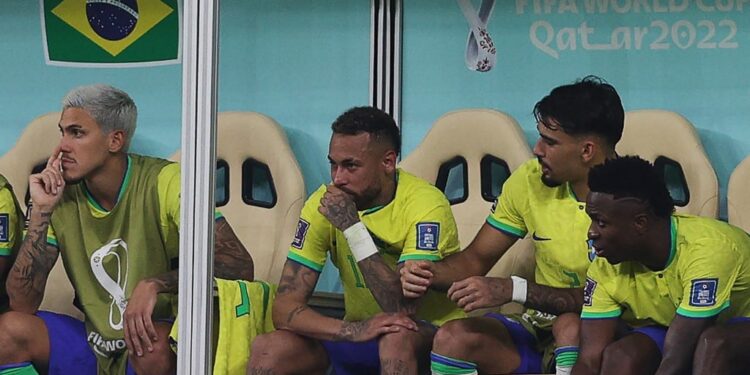 Neymar lesionado. Foto: AFP