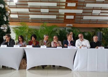 Diálogo Gobierno de Colombia y el ELN. Foto @CubaMINREX