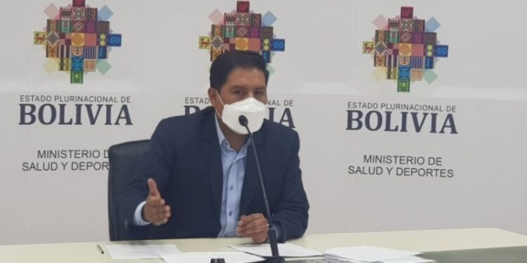 El ministro de Salud de Bolivia, Jeyson Auza. Foto agencias.