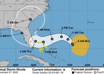 Florida declara estado de emergencia para 34 condados por tormenta subtropical Nicole.