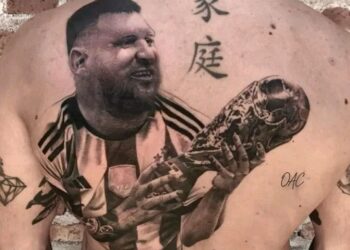 Tatuaje Messi. Foto @sindicatodedom4
