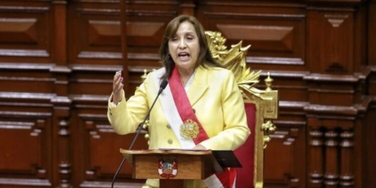 La nueva presidenta peruana, Dina Boluarte. Foto Reuters.