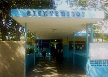 La Escuela Básica Delta Amacuro. Foto de archivo.