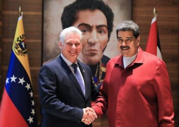 Miguel Díaz-Canel y Nicolás Maduro. Foto @NicolasMaduro