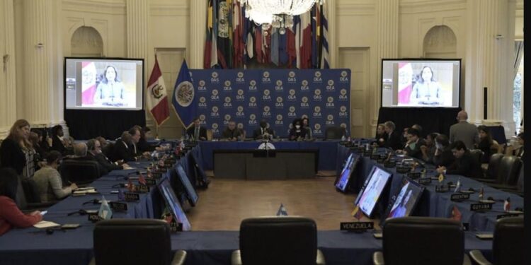 OEA. Perú. Foto agencias