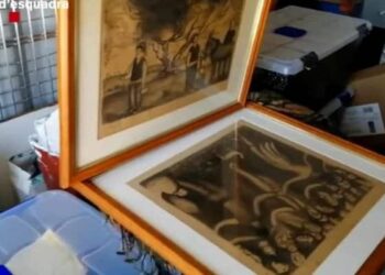 La policía catalana recuperó dos dibujos robados de Salvador Dalí (Mossos d'EsquadraHandout via REUTERS).