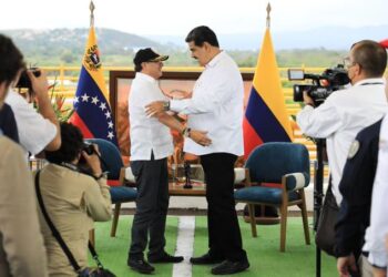 Petro y Maduro. Foto @PresidencialVen
