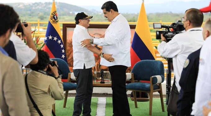 Petro y Maduro. Foto @PresidencialVen