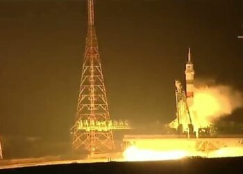 Rusia. la nave espacial Soyuz MS-23. Foto captura de video.