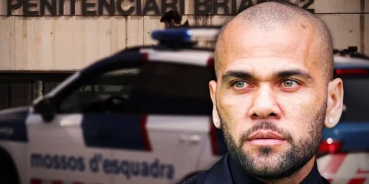Dani Alves sigue detenido en el centro Brians 2 de Barcelona.