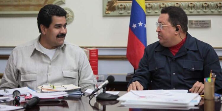 Nicolás Maduro, Hugo Chávez. Foto de archivo.