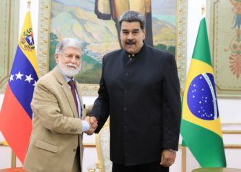 Venezuela's President Nicolas Maduro and Brazil's envoy Celso Amorim meet, in Caracas, Venezuela March 8, 2023. Marcelo Garcia/Miraflores Palace/Handout via REUTERS