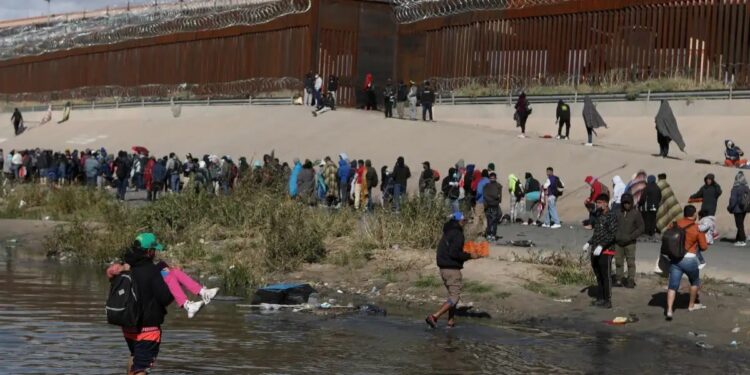 Migrantes, frontera EEUU. Foto de archivo.