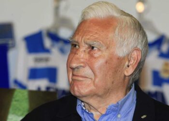 Arsenio Iglesias, ex entrenador del Deportivo de La Coruña y padre del SuperDepor, ha fallecido. Foto de archivo.