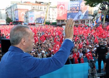 26/05/2023 May 26, 2023, Istanbul, Istanbul, Turkey: Turkish President and Leader of the Justice and Development (AK) Party, Recep Tayyip Erdogan speaks at a rally in Istanbul, Turkiye on May 26, 2023
POLITICA 
Europa Press/Contacto/Recep Tayyip Erdo?An