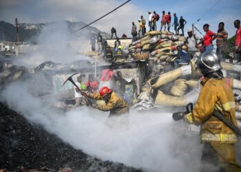 Incendio mercado en Haití / FOtO: AFP