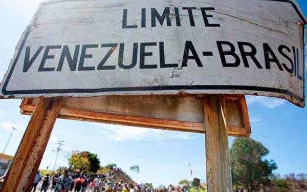 Frontera Venezuela, Brasil. Foto de archivo.