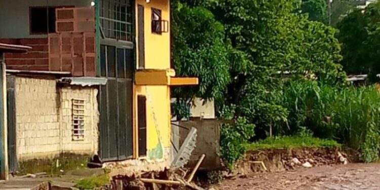 Táchira, inundación. Foto Radio Fe y Alegría Noticias