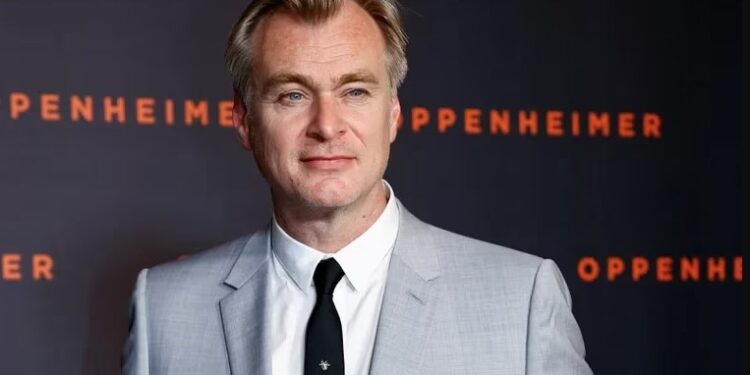 Christopher Nolan en París, en la premiere de su película "Oppenheimer", el 11 de julio de 2023 (Foto: REUTERS/Sarah Meyssonnier)