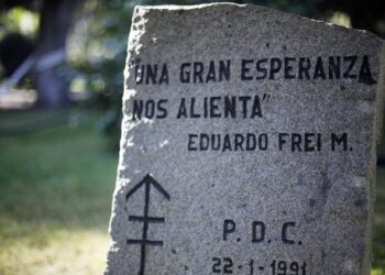 Lápida del expresidente chileno Frei Montalva}