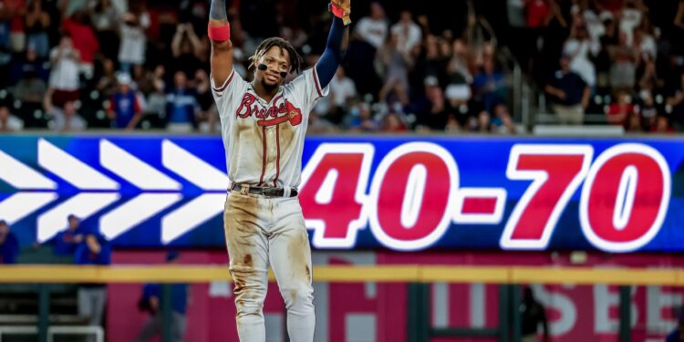 Atlanta (United States), 27/09/2023.- Atlanta Braves right fielder Ronald Acuna Jr. reacts after stealing his 70th base which goes with his 40 homeruns so far this season against the Chicago Cubs during the tenth during of an MLB baseball game between the Chicago Cubs and the Atlanta Braves at Truist Park in Atlanta, Georgia, USA, 27 September 2023. Acuna Jr. scored the winning run in tonights game. EFE/EPA/ERIK S. LESSER