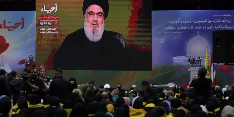 El jefe del grupo terrorista Hezbollah en Líbano, Sayyed Hassan Nasrallah, emitió un nuevo mensaje desde los ataques de Hamas a Israel (REUTERS)