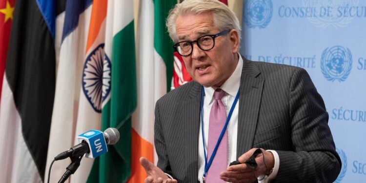 Tor Wennesland, Special Coordinator for the Middle East Peace Process, briefs reporters after the Security Council meeting on the situation in the Middle East, including the Palestinian question.