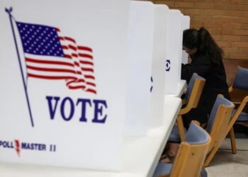 Las elecciones presidenciales de EEUU serán el próximo 5 de noviembre (REUTERS/Shannon Stapleton)