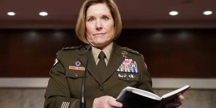 La general Laura Richardson, jefa del Comando Sur de EEUU (REUTERS/Kevin Lamarque)