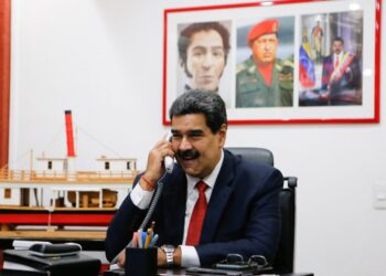 Nicolás Maduro. Contacto telefónico.