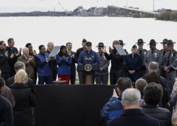 Joe Biden, presidente de EEUU en el puente de Baltimore / AFP