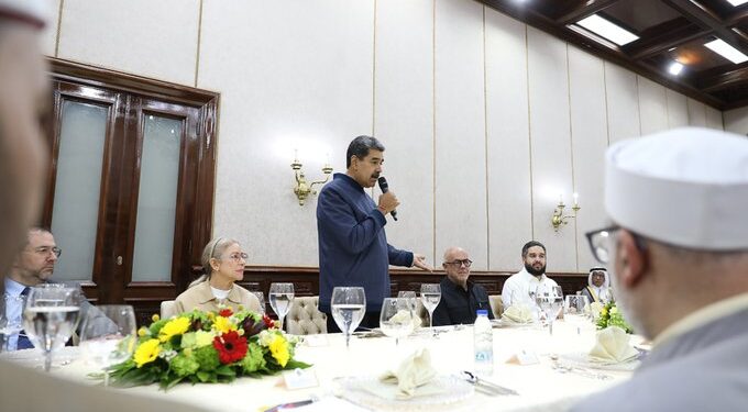 Nicolás Maduro, y los comunidad musulmana en Venezuela. Foto @PresidencialVen