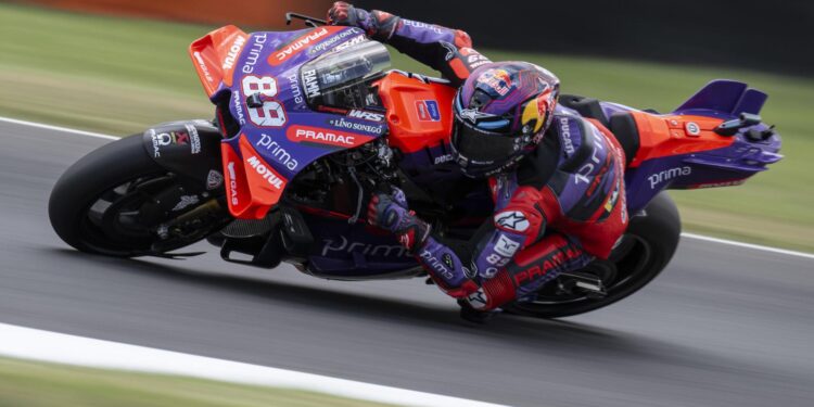 Scarperia (Italy), 31/05/2024.- Spanish MotoGP rider Jorge Martin, of Prima Pramac Racing team, participates in the second training free session of the Motorcycling Grand Prix of Italy, in Scarperia, central Italy, 31 May 2024. (Motociclismo, Ciclismo, Italia) EFE/EPA/CLAUDIO GIOVANNINI