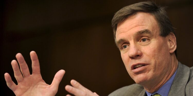 El senador demócrata de Virginia (EE.UU.) Mark R. Warner