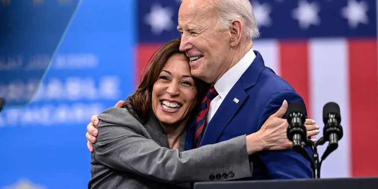 Kamala Harris y Joe Biden.