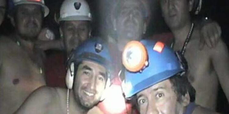 Los mineros que fueron protagonistas del rescate más exitoso de la minería a nivel mundial, se salvaron los 33