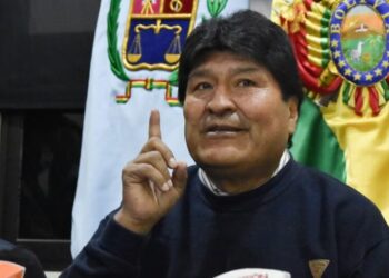 Evo Morales advirtió que sus seguidores realizarán un “levantamiento” y las Fuerzas Armadas “se amotinarán” si es detenido (REUTERS)